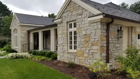 Custom Ashlar and Castle Rock Stone Veneer - Siding and Stone Home